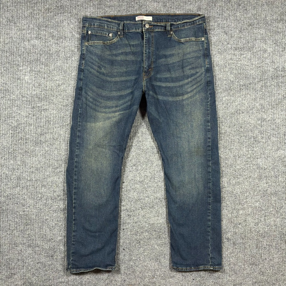 Levis Signature Mens Straight Leg Jeans Size 40x30 Medium Wash Denim Mid Rise